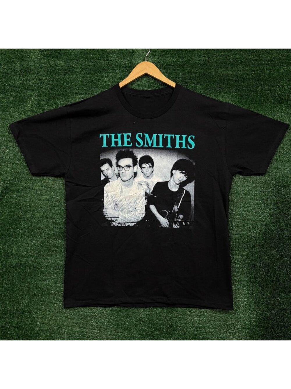 The Smiths Self Titled Album Rock Band  T-Shirt Size Extra Large